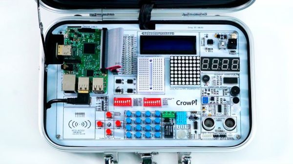 Raspberry Crowpi Examples CrowPi es el kit de programación que te ayudará a dominar la Raspberry ...