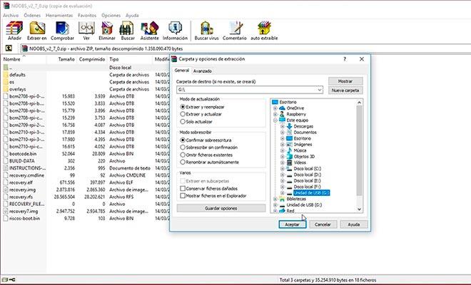 Extrayendo el archivo de NOOBS en la tarjeta microSD para instalar Raspbian